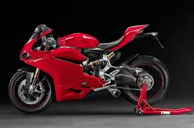 With the new 1,285cc the 1299 panigale provides a new benchmark for electronic systems. Ducati 1299 Panigale Superbike Gearmoose Motosikletler Luks