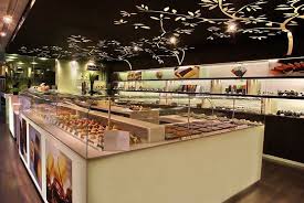 Magical Chocolates At Un Dimanche A Paris Jetset Times Disenos De Unas
