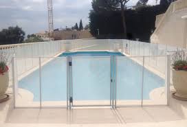Barriere Demontable En Filet Pvc Beethoven Prestige Pour La Protection Piscine Cloture Piscine Piscine Demontable Securite Piscine