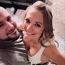 Andrea Ison's Instagram, Twitter & Facebook