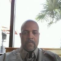 60+ perfiles de «Reginald Harper»