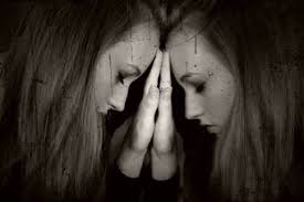 CÓMO LLENARTE, SOLEDAD...