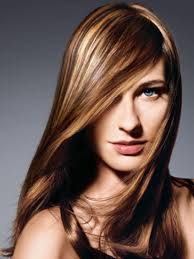 Warm and rich without being too overwhelming, caramel hair color is fairly democratic, flattering a ton of complexions across the board, particularly those with yellow undertones. 30 Impressive Brown Hair With Caramel Highlights 2021 Hairstyle For Women