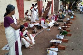 When is attukal pongala being celebrated this year? Braving Covid 19 Scare Lakhs Of Women Congregate For Attukal Pongala Ritual In Thiruvananthapuram The New Indian Express