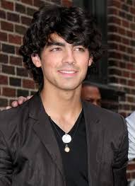 Pin By Andrea Wood On Curly Hairstyles For Boys Jonas Brothers Joe Jonas Curly Hairstyles For Boys