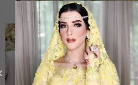 Model rias pengantin jawa usai mengetahui tips memilih rias pengantin jawa kudus agar tak salah pilih. 3 Makeup Glamor Selebgram Tasya Farasya Di Hari Pernikahan Tabloidbintang Com