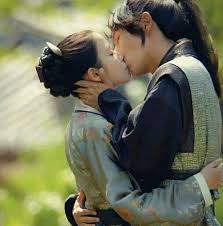 Sbs Moon Lovers Scarlet Heart Ryeo Moon Lovers Scarlet Heart Ryeo Goryeo poses for a spread in.