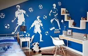 Zwei junge mädchen küssen sich und der kerl dringt in die brünette ein. Jugendzimmer Junge Gestalten Ideen Wand Fussball Thema Jugendzimmer Kinder Zimmer Jugendzimmer Gestalten