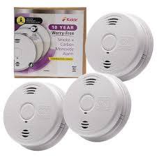 Submitted 10 months ago by deleted. Kidde Pro 10 Year Worry Free Hardwired Combination Smoke And Carbon Monoxide Detector With Voice Alarm 3 Pack 21030259 The Home Depot