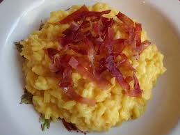 1) pulisci gli asparagi e privali della parte finale del gambo, lavali e tagliali a tocchetti; Io Adoro Le Polpettine All Arancia Risotto Con Burrata E Speck