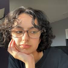 Congratulations to chemical engineering major Ifrah Hammad, who is  participating this summer in the NSF Research Experience for Undergraduates  program!🎉 Ifrah's REU, "Engineered Bioactive Interfaces and Devices," is  hosted by UK's Pigman