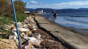 Al via le operazioni di ripristino del geo-tubo a Macchiatonda: intervento  da 200mila euro - Il Giunco