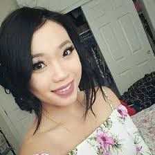 Stephanie Vang's Instagram, Twitter & Facebook