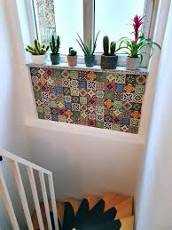 Deshalb ist sie auch für räume mit einem rustikalen hauch geeignet. Hier Ziert Ein Patchwork Aus Mexambiente Fliesen