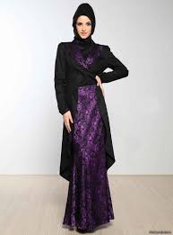 Embroidered Mantle with Unique Hems Adding Flair