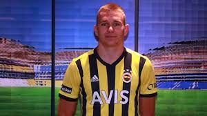 Kulüpten yapılan açıklamada macaristan milli takımının 22 yaşındaki stoperi attila szalai, sağlık kontrolünden geçmek ve transfer sürecini ilerletmek adına. Attila Szalai Fenerbahce De Son Dakika Haberleri