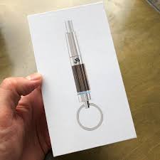 There's no doubt about it: Airvape Om Wax Vape Pen Keychain Cannabis Vape Reviews