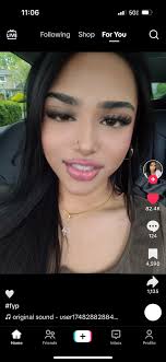 Hey ladies 🫧 I'm a lash tech here in the savannah/pooler area! I'm always  accepting new clients💗 I have a few slots available left for January. Link  Below is my Instagram and