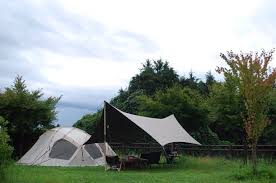 キャンプ界をザワつかせているタープ 幕男 って 使って見えた 4つの魅力 camp hack キャンプハック キャンプ アウトドア テント テント