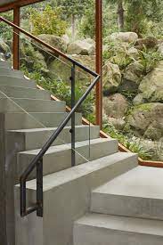 Cliffside Dream Home Offers Waterfront Views Of Bellingham Bay Concrete Houses Waterfront Homes Exterior Handrail