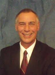 Mae Putnam's Instagram, Twitter & Facebook