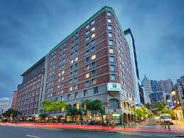 Huge two bedroom apartment with water views. Holiday Inn Darling Harbour Hotel By Ihg