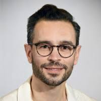 800+ "Baril" profiles