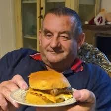 Keith Moorhead's Instagram, Twitter & Facebook