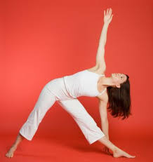 Yoga Pose Triangle Yogaclassplan Com Physical Fitness Yoga Photos Yoga Poses