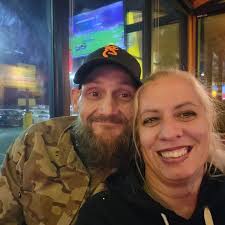 The Bird Lady Wings And Things is in Cape Coral, FL.