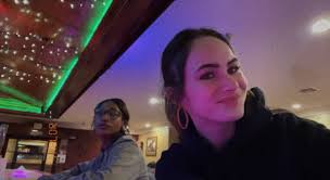 I wanted to share some pictures that I have from work. , I love my job 💕😌 