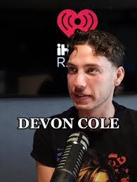 Devon Swartz's Instagram, Twitter & Facebook