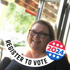 I'm happy to have taught my brother-in-law how to sew, his first quilt is  ready, he asks for your constructive criticism pattern used  https://cutt.ly/WevQSQxK