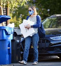 Several studies that enlisted foster children. Jodie Foster Keeps Vouching For Democracy As She Wears A Vote Face Mask While Taking Out The Trash Daily Mail Online