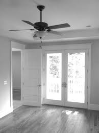 Turning off the air conditioning, opening a few windows and turning on an efficient ceiling fan can make you feel up to 8 degrees cooler (and save up to 40% in air conditioning costs). How Energy Efficient Is Your Ceiling Fan Energy Vanguard
