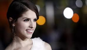 Slo opp med kjæresten fordi han kilte henne