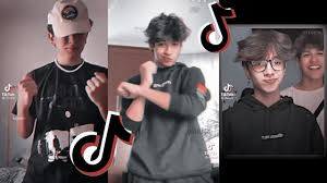 Seu primeiro post no tiktok foi um vídeo de dublagem de junho de 2020. Edit Peggau Vitinho E Leo Alves Tiktok Youtube