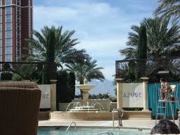 The palazzo pool is the ideal spot for recreation or relaxation. The Azure Pool Deck Picture Of The Palazzo At The Venetian Las Vegas Tripadvisor