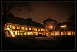 Find cheap haus auensee tickets at cheaptickets. Haus Auensee Leipzig Bei Nacht Foto Bild Architektur Motive Bilder Auf Fotocommunity