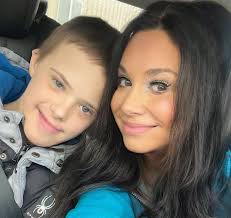 Meet two indivduals who are helping the environment and people with special  needs.