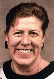 Julie Mcilwain's Instagram, Twitter & Facebook