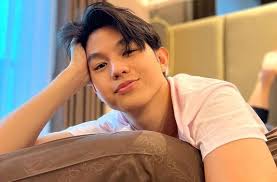 Profil dan Agama Jonathan Alden, Alumni MasterChef Diduga Pacar Baru Awkarin