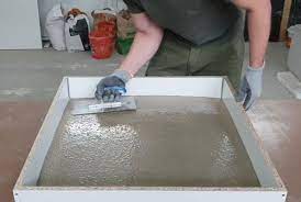 Hier müssen aufgrund des gewichts vom tisch es kommt natürlich auch immer mal wieder zu der situation, dass man ein möbelstück selber bauen möchte, so vielleicht auch einen couchtisch in. Einen Couchtisch Aus Beton Selber Bauen Baue Dir Deine Designmobel Einfach Selbst Diy
