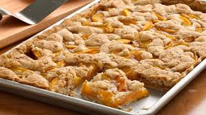 Now, you can look to this helpful shortcut for more than just your dessert, because here are recipes for everything from appetizers to desserts that use a refrigerated pie crust. Quick Easy Pie Crust Recipes And Ideas Pillsbury Com