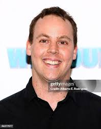 Contestant Tamara Pickering arrives at the season 2 premiere of ABC... News  Photo