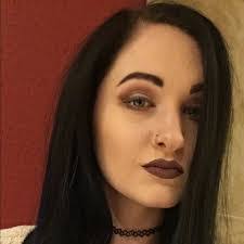 Mariah Foley's Instagram, Twitter & Facebook