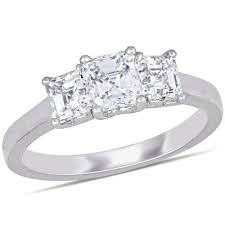 Sam's club just launched the most amazing line of engagement rings when a proposal is on the horizon, sam's club may not be your first thought for ring vendor. Sam S Club Launches Bridal Collection With Engagement And Wedding Rings