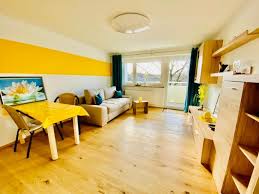 Finde 107 angebote für wohnung mieten regensburg altstadt zu bestpreisen, die günstigsten immobilien zu miete ab € 295. 1 Zimmer Wohnung Zu Vermieten 93049 Regensburg Westenviertel Dornierstr 18 Mapio Net