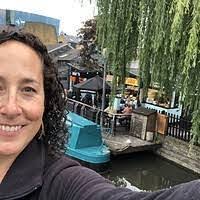 Amy Pelissier's Instagram, Twitter & Facebook