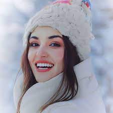 مسلسل انت اطرق بابي الحلقة 4 مترجمة قصة المُسلسل تلعب هاندا ارتشيل ايضاً دور فتاة بائعة الزهور تدعي إيدا وتدرس في الجامعة سيكون لقاء الاثنين مليئاً بالأحداث ثم سيتحول الى حب عاطفي. Ø§Ø¨Ø·Ø§Ù„ Ù…Ø³Ù„Ø³Ù„ Ø§Ù†Øª Ø§Ø·Ø±Ù‚ Ø¨Ø§Ø¨ÙŠ Ø§Ø³Ù…Ø§Ø¡ Ø´Ø®ØµÙŠØ§Øª Ø£Ù†Øª Ø£Ø·Ø±Ù‚ Ø¨Ø£Ø¨ÙŠ ØµÙˆØ± Ø·Ø§Ù‚Ù… Ø§Ù„Ø¹Ù…Ù„ Ø§Ù„Ù…ÙˆÙ‚Ø¹ Ø§Ù„Ù…Ø«Ø§Ù„ÙŠ